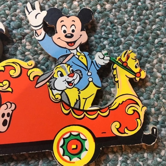 Vintage Nursery Decor DISNEY Wall Train Mickey - Picture 5 of 9